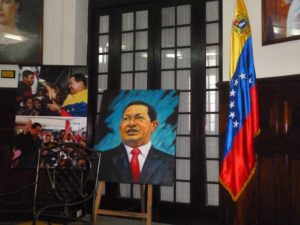 Gobierno oficializa retiro de embajador peruano en Venezuela