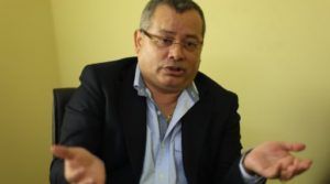 Rodolfo Orellana instaló estudio de abogados en penal Challapalca