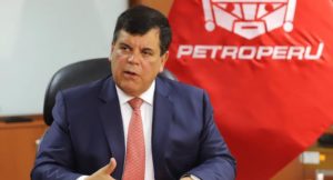 Carlos Paredes renuncia como presidente de Petroperú
